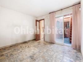Houses (terraced house), 124 m², near bus and train