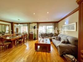 Pis, 116 m², près de bus et de train, presque neuf, Calle Sant Andreu de la Barca