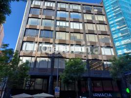 Alquiler oficina, 338 m², Avenida de la Riera de Cassoles