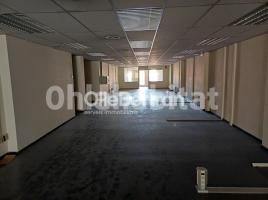 Alquiler oficina, 338 m², Avenida de la Riera de Cassoles