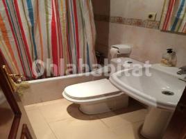 Piso, 89 m², Calle del Monestir de Ripoll