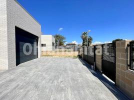 New home - Houses in, 173 m², new, Calle Isidre Nonell , 10