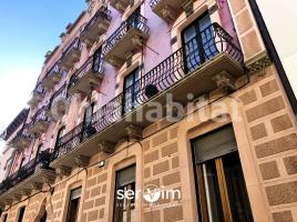 Piso, 199 m², cerca de bus y tren, Calle del Nord