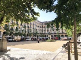 Piso, 199 m², cerca de bus y tren, Calle del Nord