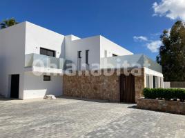 Louer  (xalet / torre), 320 m²
