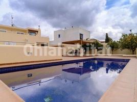 Alquiler Casa (chalet / torre), 260 m²
