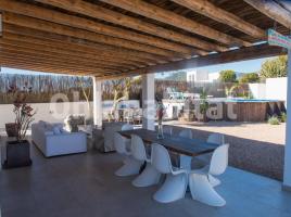 Houses (villa / tower), 220 m²