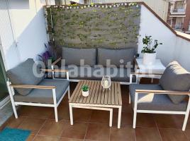 Dúplex, 102 m², seminou