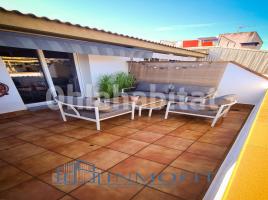 Dúplex, 102 m², seminou