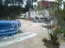 , 650 m², Calle Univers, 6