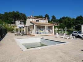 Casa (chalet / torre), 110 m², seminuevo