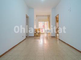 Pis, 80 m², près de bus et de train, Calle Siurana, 2