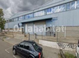 Nave industrial, 647 m², Avenida Ca n'Amat