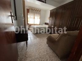 Houses (villa / tower), 210 m², Calle del Pi