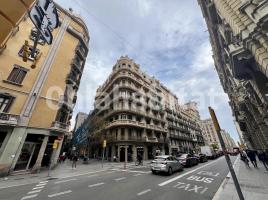 Piso, 222 m², cerca de bus y tren, Calle de Sant Pere Més Baix