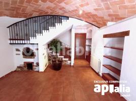 (unifamiliar adossada), 174 m²