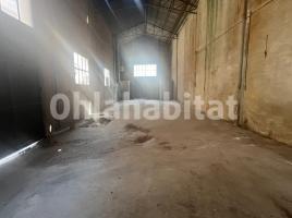 Nave industrial, 210 m²