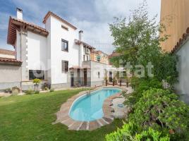  (unifamiliar aïllada), 382 m², Zona