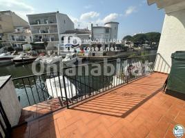 Apartament, 54 m², Zona