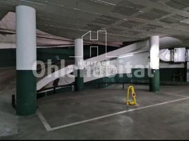 Plaza de aparcamiento, 18 m², Zona