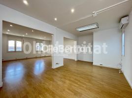 Alquiler oficina, 48 m², cerca de bus y tren, Rambla de Catalunya