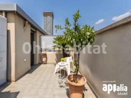 Duplex, 141 m², near bus and train, almost new