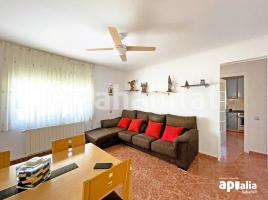 Pis, 82 m²