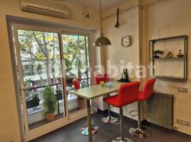 For rent flat, 105 m², Calle de Benet Mateu