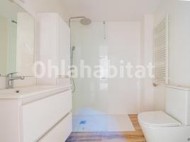 Louer pis, 75 m², presque neuf
