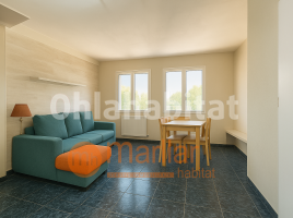 Piso, 60 m², cerca de bus y tren, Calle de Fluvià