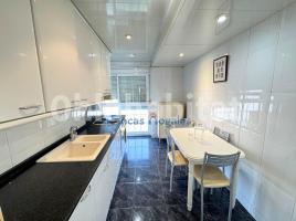 Flat, 98 m², Vía Alexandra