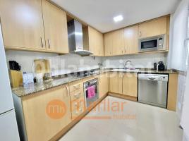 Flat, 96 m², near bus and train, Calle del Gasòmetre