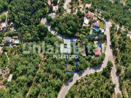 Rustic land, 750 m², Zona