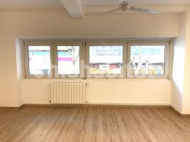 For rent study, 65 m², close to bus and metro, Calle de Sepúlveda, 123