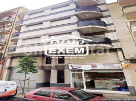 Apartamento, 130 m², cerca de bus y tren