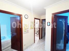 Apartamento, 130 m², cerca de bus y tren