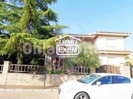  (xalet / torre), 610 m²