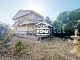  (xalet / torre), 610 m²