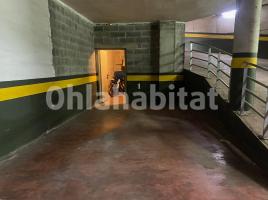 Parking, 23 m², almost new