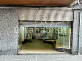 Alquiler local comercial, 112 m², cerca bus y metro, Calle Antonio Ricardos, 6