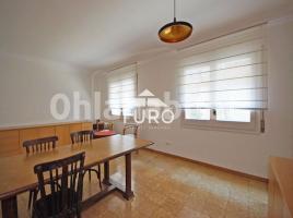 Louer pis, 124 m², Zona