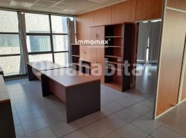 Lloguer local comercial, 408 m², Zona