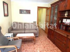 Pis, 70 m², prop de bus i tren