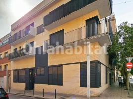 Dúplex, 105 m², prop bus i metro, seminou, Calle de Borràs