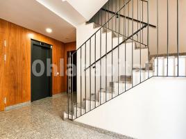 Dúplex, 105 m², prop bus i metro, seminou, Calle de Borràs