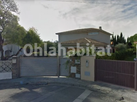 Casa (chalet / torre), 222 m², seminuevo, Calle Font d'en Illa/castellonou