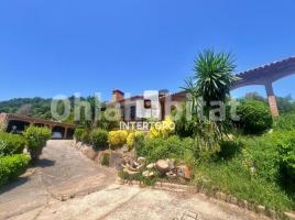 Casa (unifamiliar aislada), 340 m², Zona