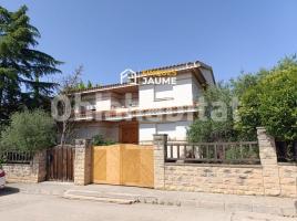 Casa (unifamiliar aïllada), 500 m², Zona