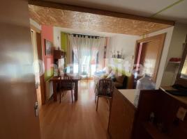 Pis, 66 m², seminou