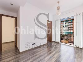 Piso, 60 m², cerca bus y metro, Calle Biscaia